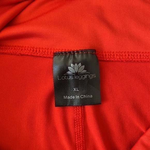 LOTUS LEGGINGS WOMEN'S HIGH WAIST
LEGGINGS WITH SIDE POCKETS SZ XL - Picture 5 of 9